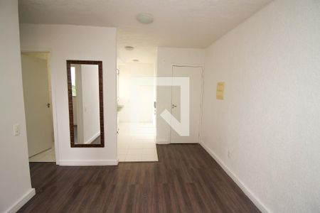 Sala de apartamento à venda com 2 quartos, 42m² em Rubem Berta, Porto Alegre