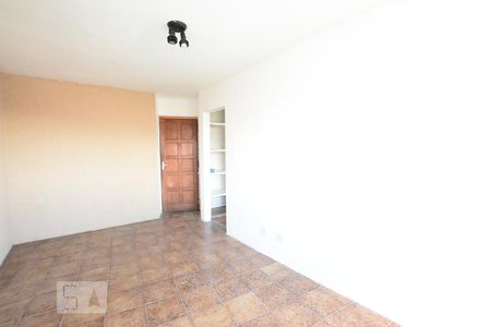 Sala de apartamento à venda com 2 quartos, 47m² em Olaria, Rio de Janeiro