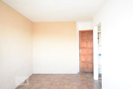 Sala de apartamento para alugar com 2 quartos, 47m² em Olaria, Rio de Janeiro