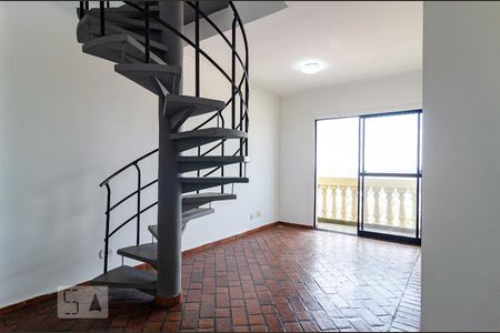 Sala de apartamento para alugar com 3 quartos, 125m² em Vila Fachini, São Paulo