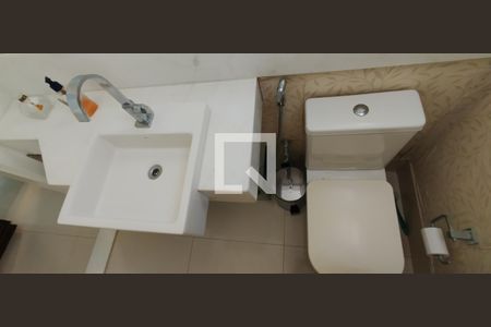 Lavabo de casa de condomínio para alugar com 3 quartos, 97m² em Praia do Flamengo, Salvador