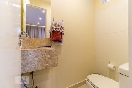 Lavabo de apartamento à venda com 3 quartos, 120m² em Cambuí, Campinas