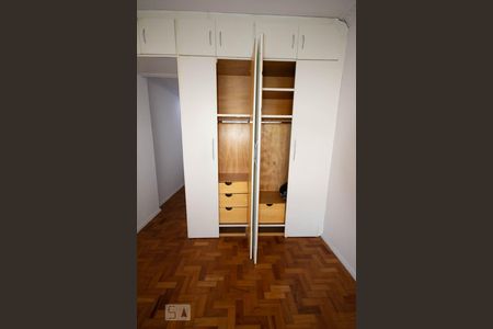 Sala de apartamento para alugar com 1 quarto, 41m² em Copacabana, Rio de Janeiro