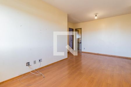 Sala de apartamento à venda com 3 quartos, 75m² em Sarandi, Porto Alegre