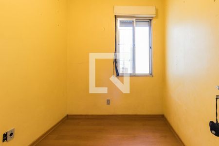 Dormitório 2 de apartamento à venda com 3 quartos, 75m² em Sarandi, Porto Alegre