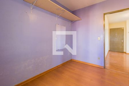 Dormitório 1 de apartamento à venda com 3 quartos, 75m² em Sarandi, Porto Alegre