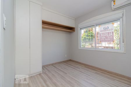 Quarto 2 de apartamento à venda com 2 quartos, 60m² em Santana, Porto Alegre