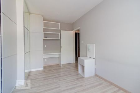 Quarto 1 de apartamento para alugar com 2 quartos, 60m² em Santana, Porto Alegre