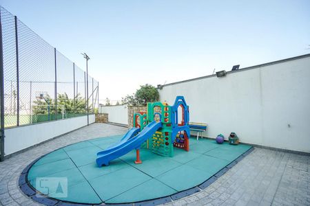 Casa de condomínio à venda com 520m², 4 quartos e 7 vagas Casa de condomínio à venda com 520m², 4 quartos e 7 vagasPlayground