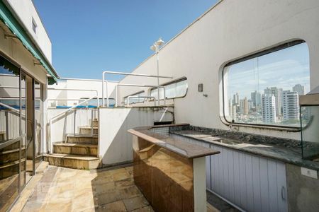 Casa de condomínio à venda com 520m², 4 quartos e 7 vagas Casa de condomínio à venda com 520m², 4 quartos e 7 vagasCobertura