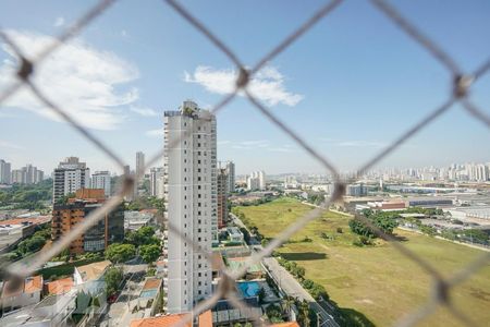 Casa de condomínio à venda com 520m², 4 quartos e 7 vagas Casa de condomínio à venda com 520m², 4 quartos e 7 vagasVista da varanda