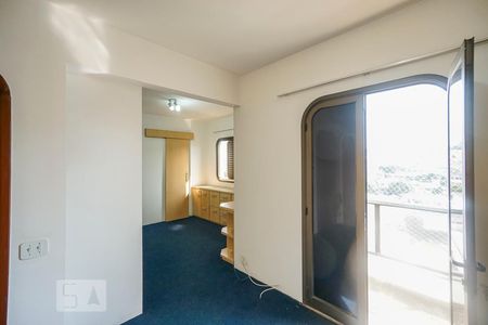 Casa de condomínio à venda com 520m², 4 quartos e 7 vagas Casa de condomínio à venda com 520m², 4 quartos e 7 vagasSuíte 04