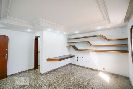 Casa de condomínio à venda com 520m², 4 quartos e 7 vagas Casa de condomínio à venda com 520m², 4 quartos e 7 vagasSuíte 01