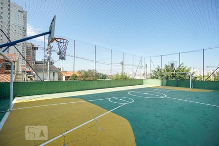 Casa de condomínio à venda com 520m², 4 quartos e 7 vagas Casa de condomínio à venda com 520m², 4 quartos e 7 vagasQuadra poliesportiva