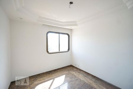 Casa de condomínio à venda com 520m², 4 quartos e 7 vagas Casa de condomínio à venda com 520m², 4 quartos e 7 vagasSala de jantar