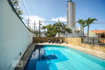 Casa de condomínio à venda com 520m², 4 quartos e 7 vagas Casa de condomínio à venda com 520m², 4 quartos e 7 vagasPiscina