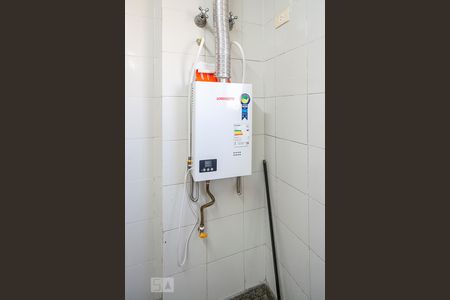 Casa de condomínio à venda com 520m², 4 quartos e 7 vagas Casa de condomínio à venda com 520m², 4 quartos e 7 vagasAquecedor à gás