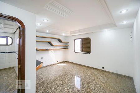 Casa de condomínio à venda com 520m², 4 quartos e 7 vagas Casa de condomínio à venda com 520m², 4 quartos e 7 vagasSuíte 01