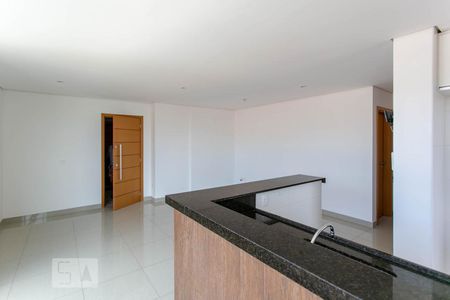 Sala de apartamento para alugar com 2 quartos, 80m² em Prado, Belo Horizonte