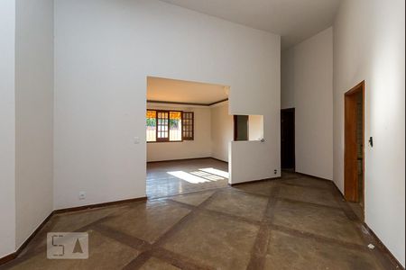 Sala 2 de casa à venda com 4 quartos, 300m² em Floramar, Belo Horizonte