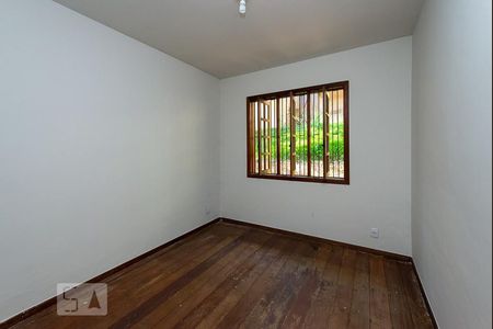 Quarto 1 de casa para alugar com 4 quartos, 300m² em Floramar, Belo Horizonte