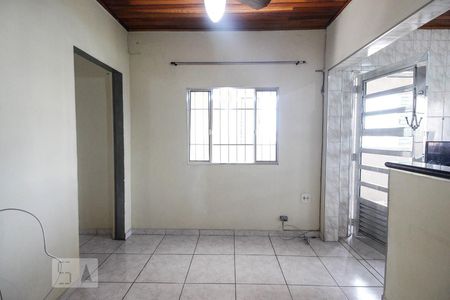 Sala de jantar de casa para alugar com 1 quarto, 85m² em Vila Portuguesa, São Paulo