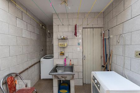 Casa à venda com 106m², 2 quartos e 1 vaga Casa à venda com 106m², 2 quartos e 1 vagaÁrea de Serviço