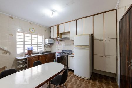 Casa à venda com 106m², 2 quartos e 1 vaga Casa à venda com 106m², 2 quartos e 1 vagaCozinha