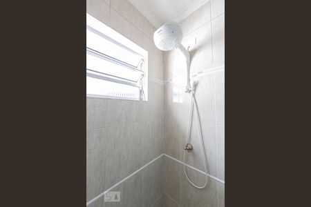 Casa à venda com 106m², 2 quartos e 1 vaga Casa à venda com 106m², 2 quartos e 1 vagaBanheiro Social