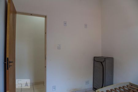 Quarto 1 de apartamento para alugar com 2 quartos, 55m² em Jardim Itaú, Ribeirão Preto