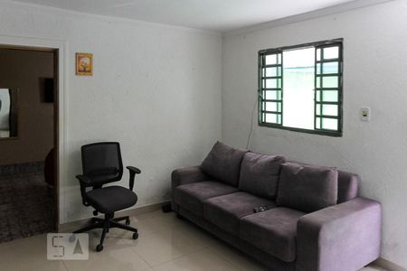 Sala de casa para alugar com 1 quarto, 50m² em Jardim Ipanema (cidade Líder), São Paulo