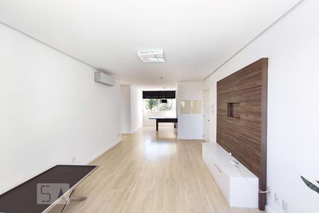 Sala de apartamento para alugar com 2 quartos, 78m² em Ouro Branco, Novo Hamburgo