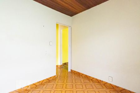 Quarto 1 de casa para alugar com 2 quartos, 35m² em Jardim Itapemirim, São Paulo