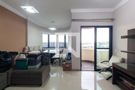 Sala de apartamento para alugar com 3 quartos, 118m² em Vila Antonieta, São Paulo