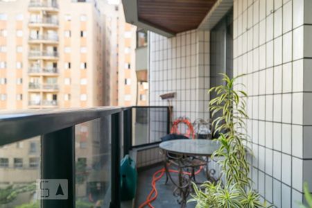 Varanda de apartamento à venda com 3 quartos, 160m² em Camargos, Guarulhos