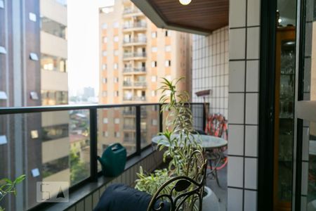 Varanda de apartamento à venda com 3 quartos, 160m² em Camargos, Guarulhos