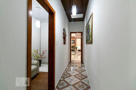 Corredor de casa à venda com 3 quartos, 107m² em Vila Bertioga, São Paulo