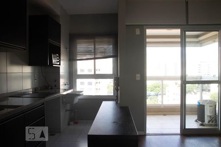 Cozinha de apartamento à venda com 1 quarto, 44m² em Vila Lídia, Campinas