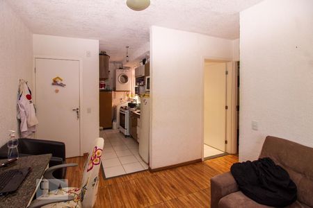 Sala de apartamento à venda com 2 quartos, 41m² em Hípica, Porto Alegre