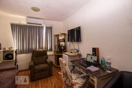 Sala de apartamento à venda com 2 quartos, 41m² em Hípica, Porto Alegre