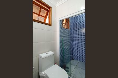 Banheiro suíte de casa para alugar com 1 quarto, 58m² em Munhoz Júnior, Osasco