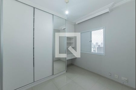 Quarto 1 de apartamento para alugar com 2 quartos, 55m² em Jabaquara, São Paulo