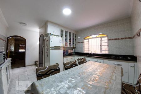 Casa à venda com 2 quartos, 120m² em Vila Antonieta, São Paulo