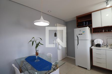 Sala de apartamento à venda com 2 quartos, 42m² em Vila Galvão, Guarulhos