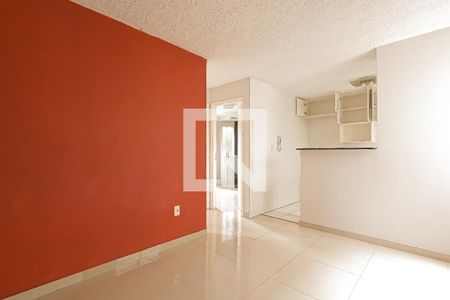 Sala de apartamento para alugar com 2 quartos, 42m² em Água Chata, Guarulhos