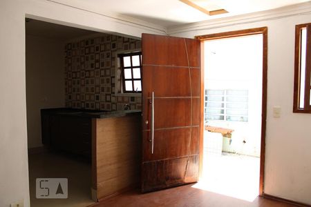 Sala de casa à venda com 2 quartos, 50m² em Vila Nogueira, Diadema