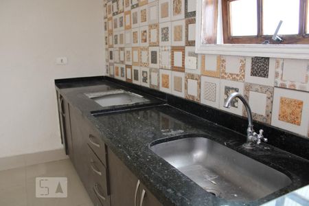 Cozinha de casa à venda com 2 quartos, 50m² em Vila Nogueira, Diadema