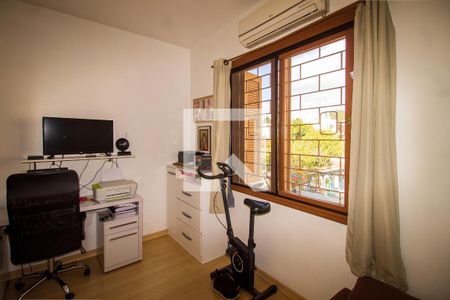 Quarto 2 de apartamento para alugar com 2 quartos, 79m² em Teresópolis, Porto Alegre