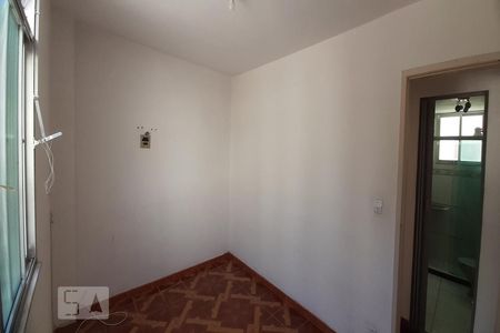 Quarto 1 de apartamento para alugar com 2 quartos, 48m² em Olaria, Rio de Janeiro