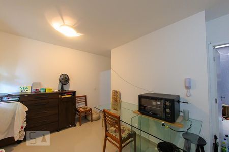 Sala de apartamento para alugar com 1 quarto, 39m² em Vila Nivi, São Paulo